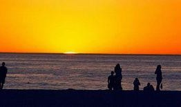 红日  在线观看,激情燃烧的岁月，英勇无畏的抗战传奇