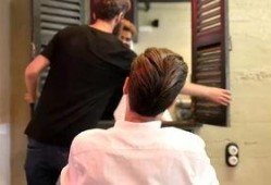 大叔爆料美发视频,美发视频背后的秘密技巧大公开