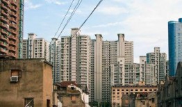 武汉住宅爆料事件视频曝光,揭露楼顶违建背后的真相